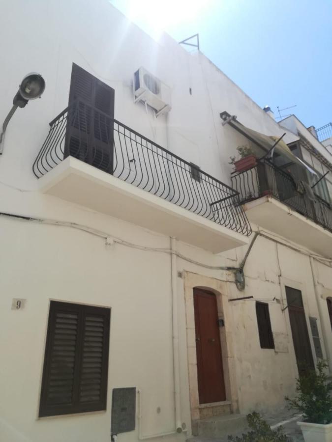 Vico Anglani Guest House ออสตูนี ภายนอก รูปภาพ
